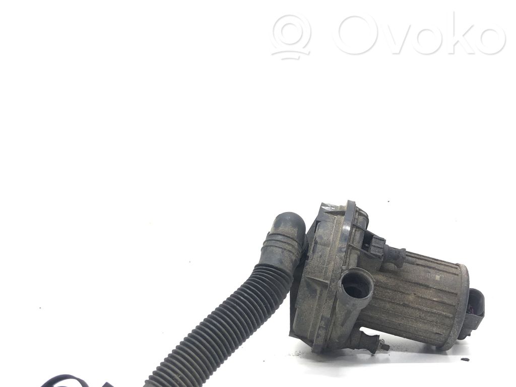 Audi A3 S3 8L Pompa powietrza wtórnego 