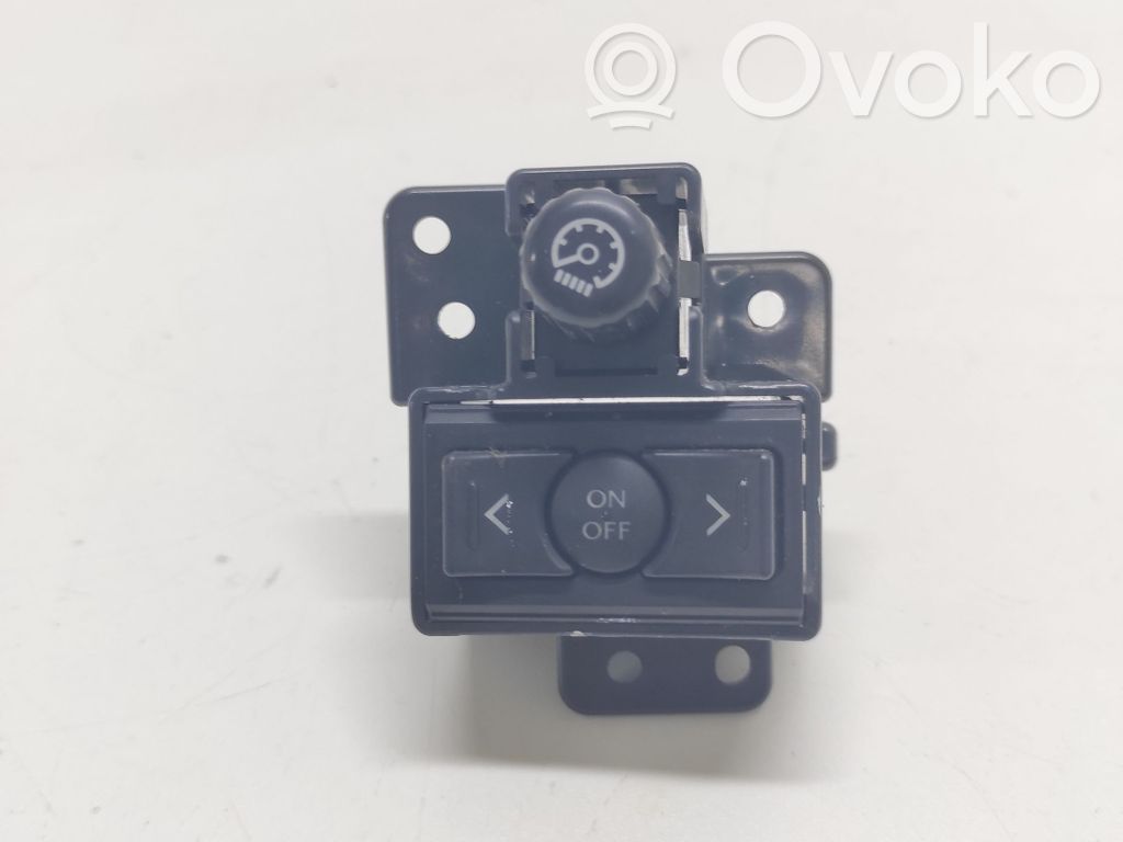 Lexus IS 220D-250-350 Panel lighting control switch 