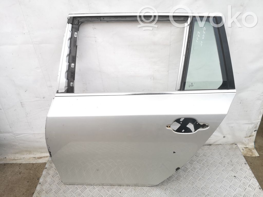 Rear door