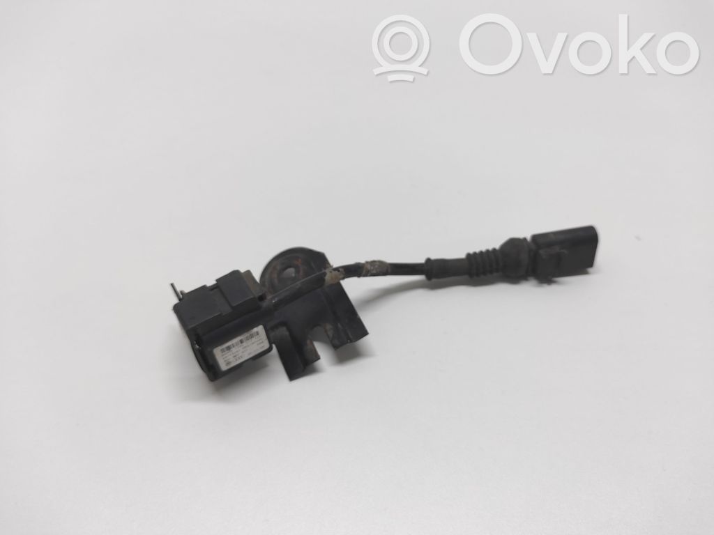 Volkswagen Phaeton Sensor ABS de aceleración de rueda 