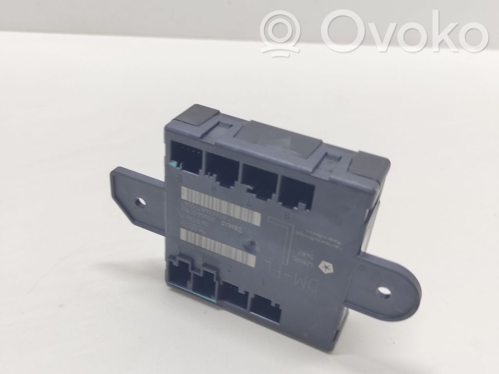 Unité de commande module de porte   SW070611,00404001B2