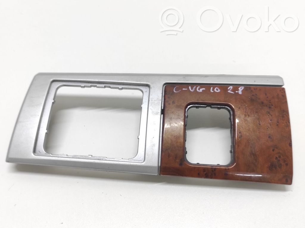 Chrysler Voyager Panel trim 