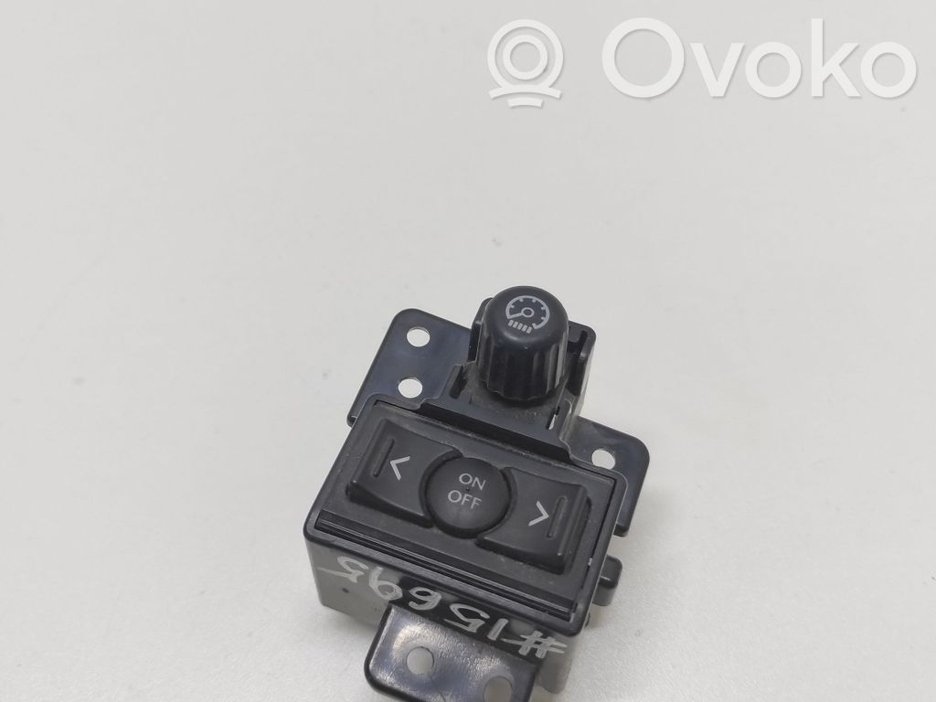 Lexus IS 220D-250-350 Panel lighting control switch 