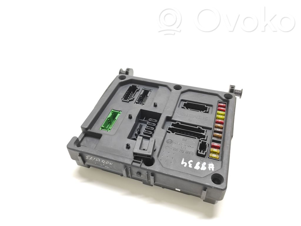 Ford Galaxy Drošinātāju bloks 