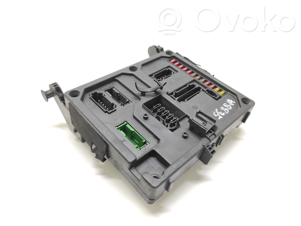 Fuse module   7M3962258F,YM2114B205BB,S110730200D
