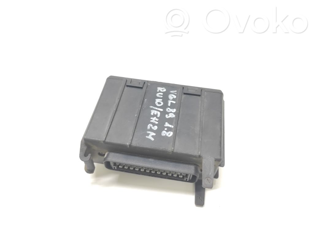 Volkswagen Golf II Engine control unit/module 