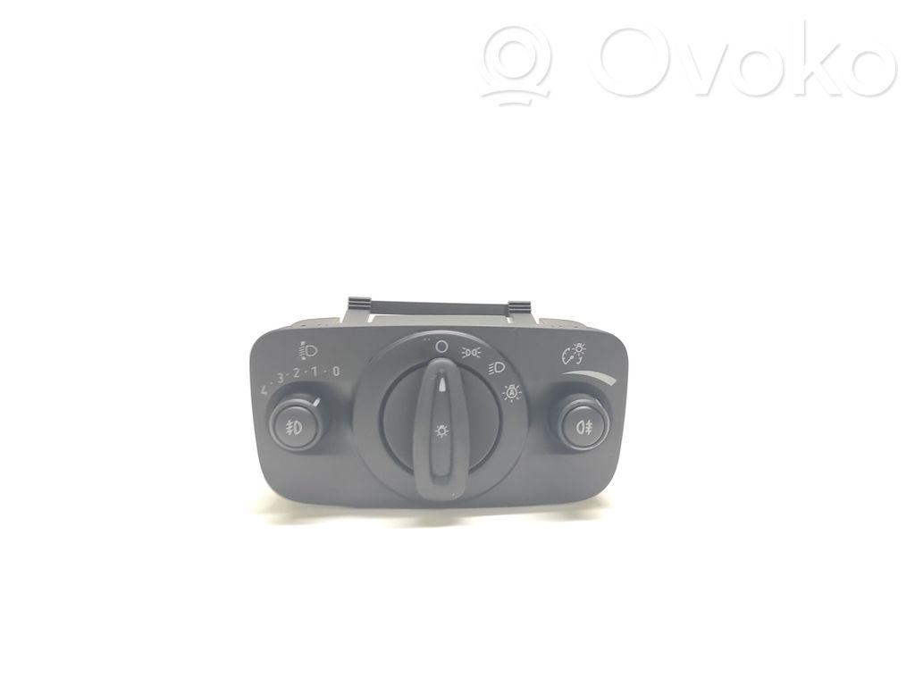 Ford Ecosport Light switch 