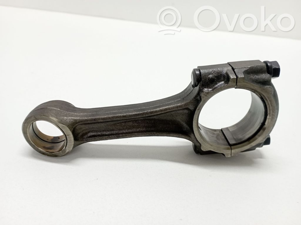 Mitsubishi Pajero Connecting rod/conrod 