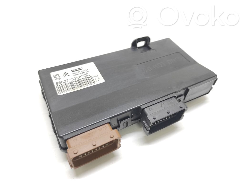 Peugeot 407 Seat control module 