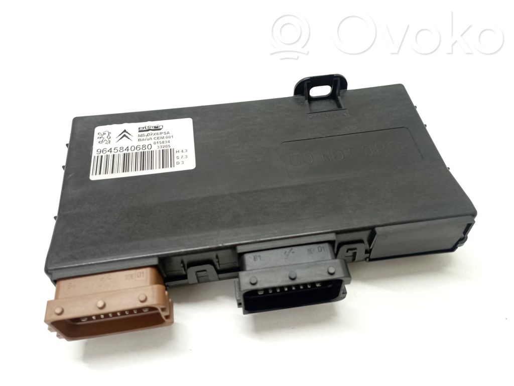 Peugeot 407 Seat control module 