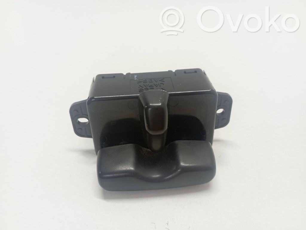Mazda CX-7 Seat adjustment handle 