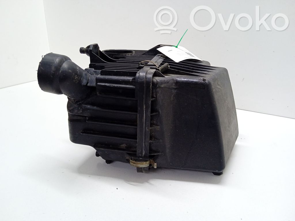 Mazda CX-7 Air filter box 