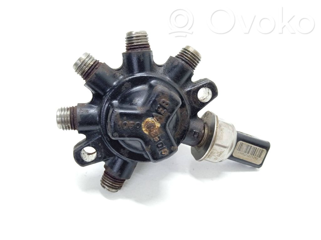 Polttoainepääputki   4M5Q9D280DA