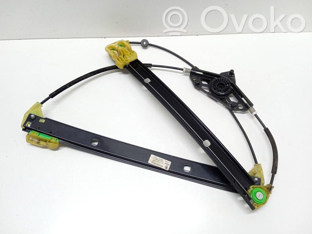 Skoda Octavia Mk3 (5E) Mechanizm podnoszenia szyby przedniej bez silnika 