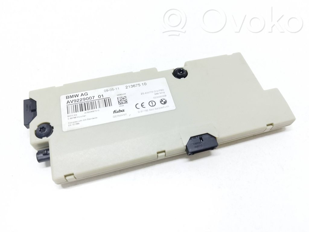 BMW 5 F10 F11 Aerial antenna amplifier 