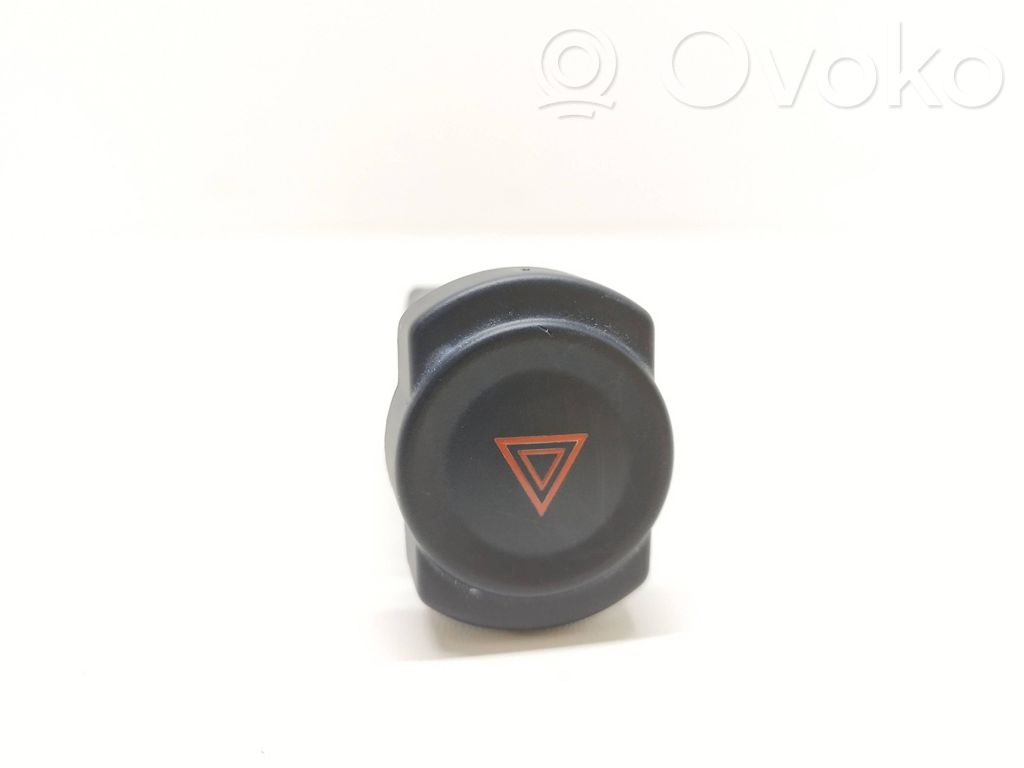 Dacia Sandero Hazard light switch 