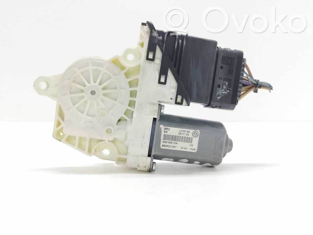 Volkswagen Tiguan Silniczek podnoszenia szyby drzwi tylnych 