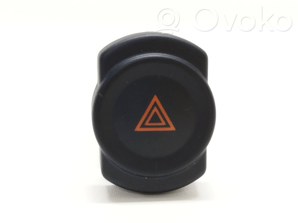 Dacia Sandero Hazard light switch 
