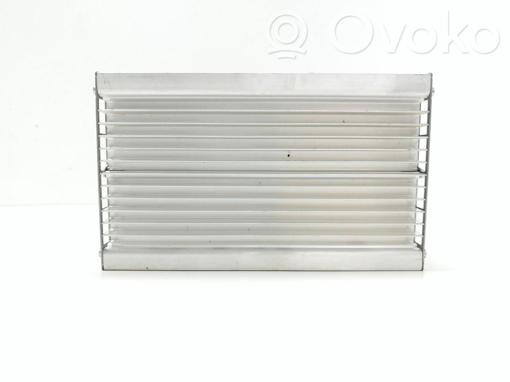 BMW 5 F10 F11 Amplificator sunet 