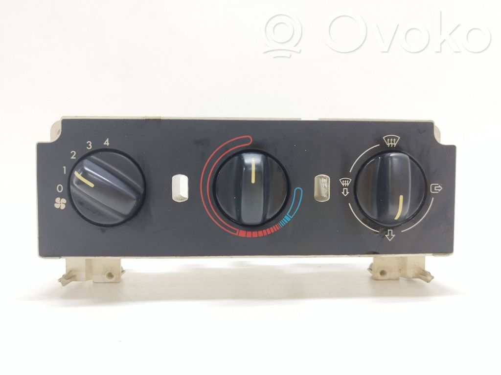 Climate control unit   601967M