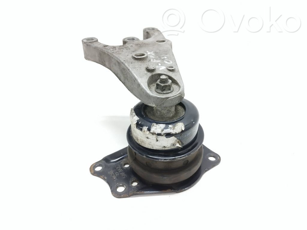 Volkswagen Fox Supporto di montaggio del motore