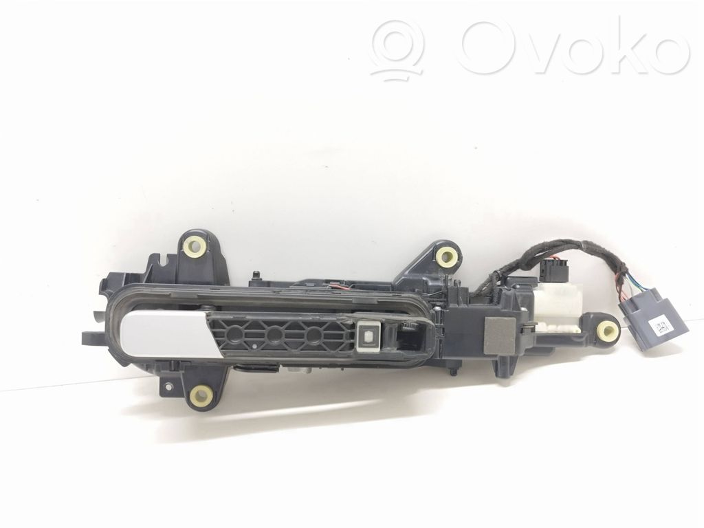 Manecilla externa puerta delantera   J9D322401AD