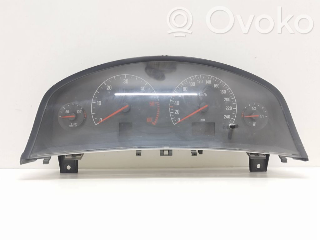 Opel Vectra C Nopeusmittari (mittaristo) 