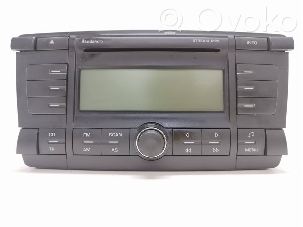 Skoda Octavia Mk2 (1Z) Unità principale autoradio/CD/DVD/GPS 