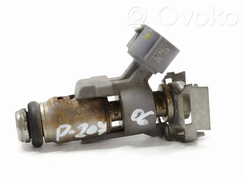 Peugeot 207 Fuel injector 