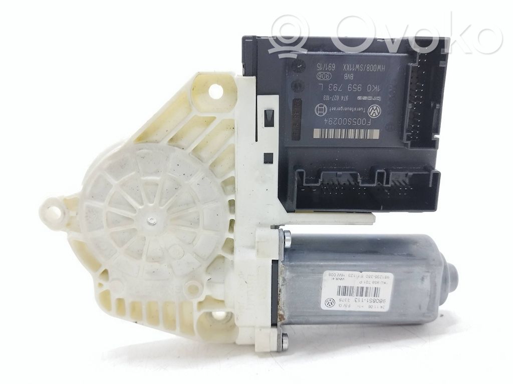 Volkswagen PASSAT B6 Silnik regulatora szyby drzwi przednich 