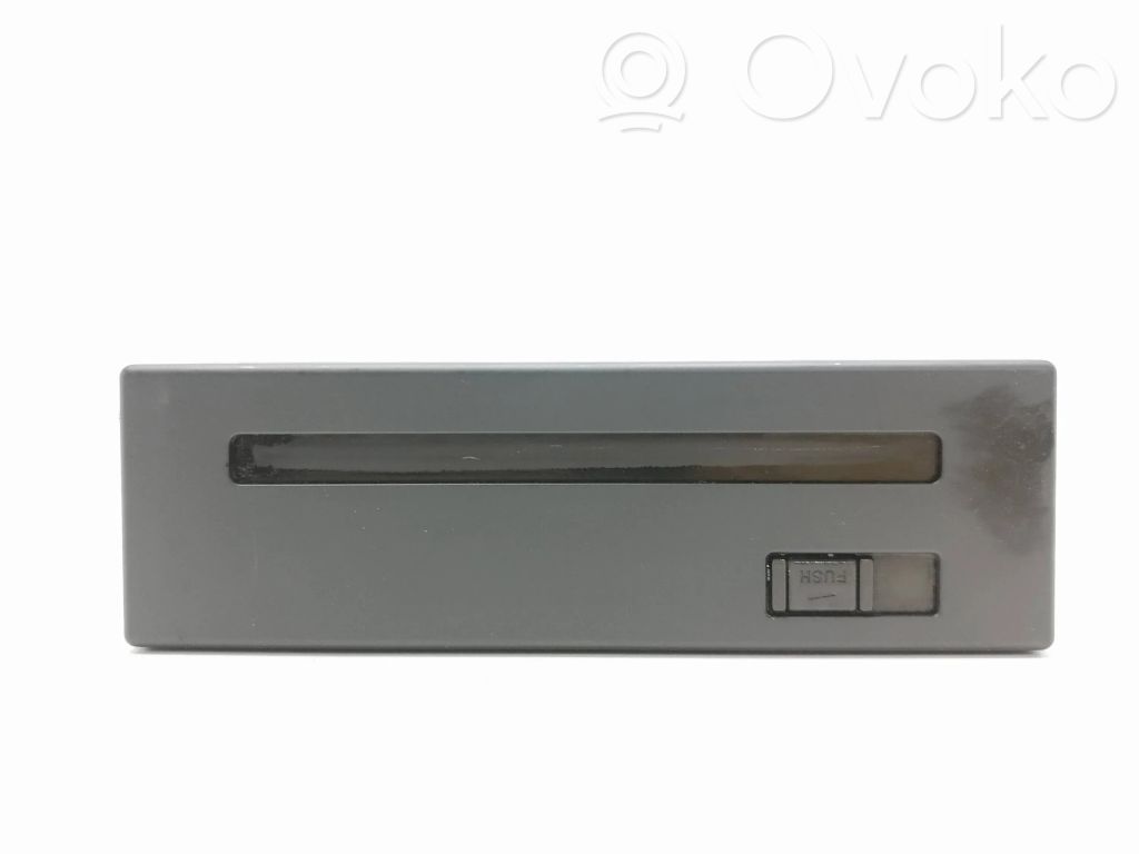Stacja multimedialna GPS / CD / DVD   8684147051,EKDD001678