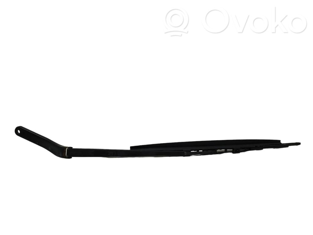 BMW X5 E53 Front wiper blade arm 