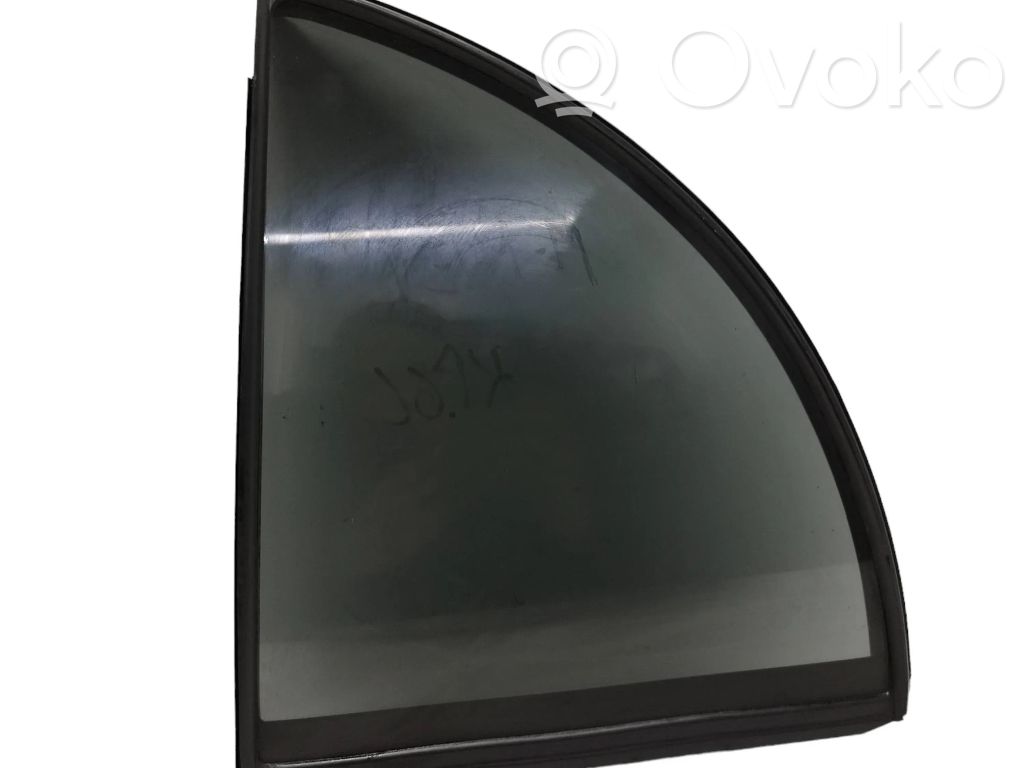 Mitsubishi i-MiEV Ventanilla de ventilación de la puerta trasera 