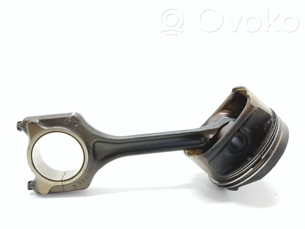 Peugeot 207 Pistón con biela 