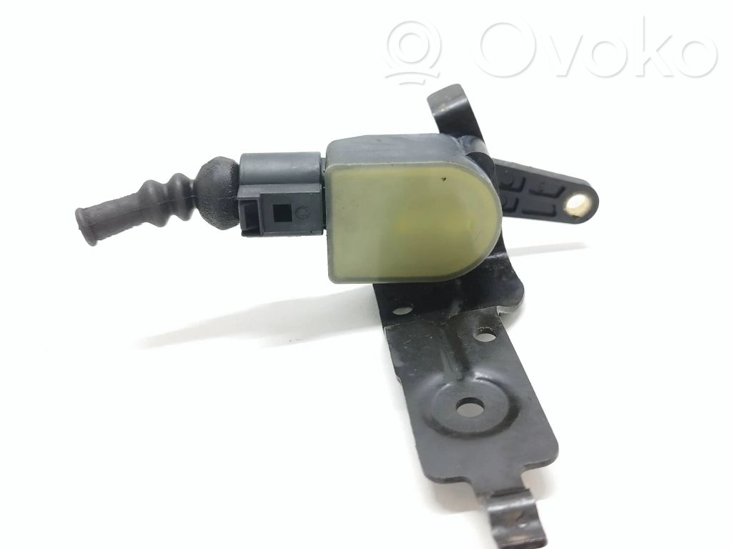 Skoda Octavia Mk2 (1Z) Sensore di livello di altezza della sospensione pneumatica anteriore (usato)