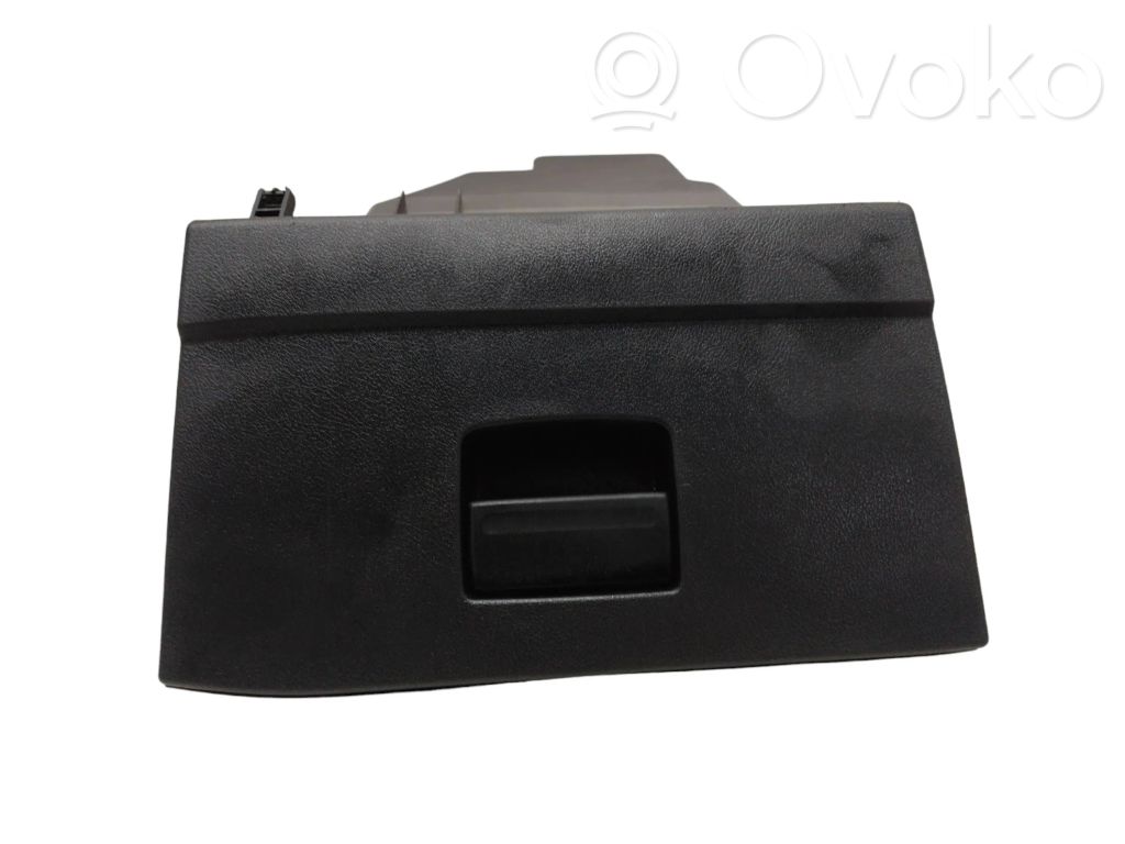 Ford Mondeo MK IV Schowek deski rozdzielczej 