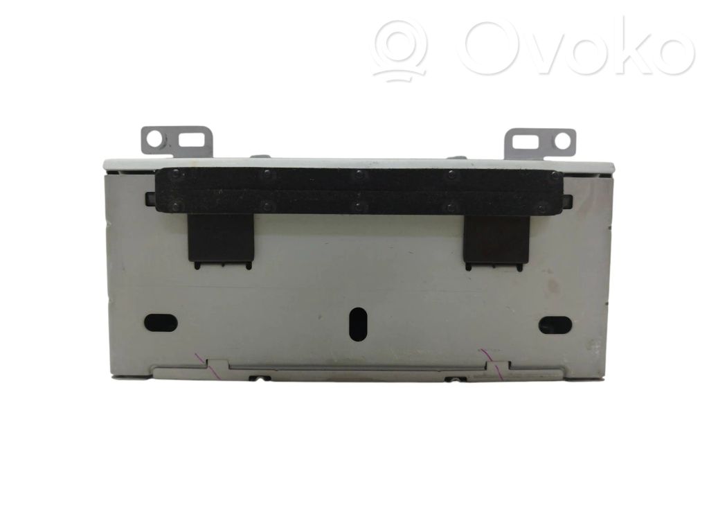 Ford Focus Radio / CD-Player / DVD-Player / Navigation 