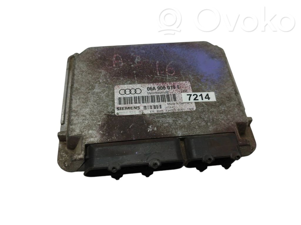 Engine control unit/module   06A906019E