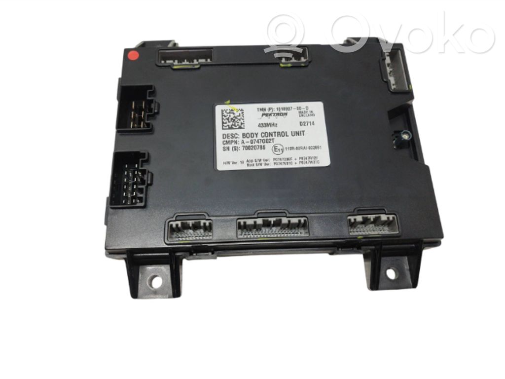 Tesla Model S Comfort/convenience module 