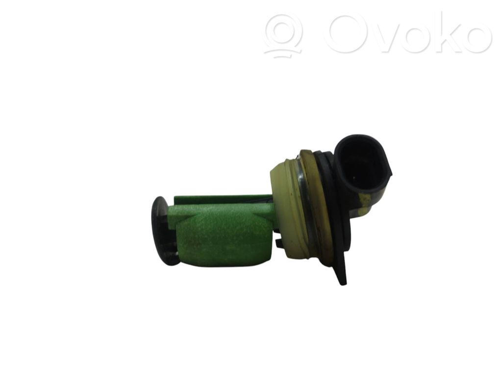 Tesla Model S Windshield washer fluid level sensor 