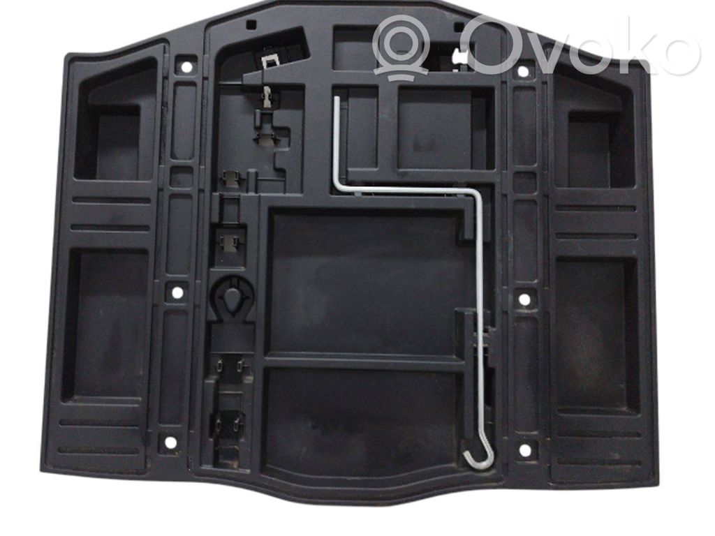 Lexus IS III XE30 Boîte à outils 