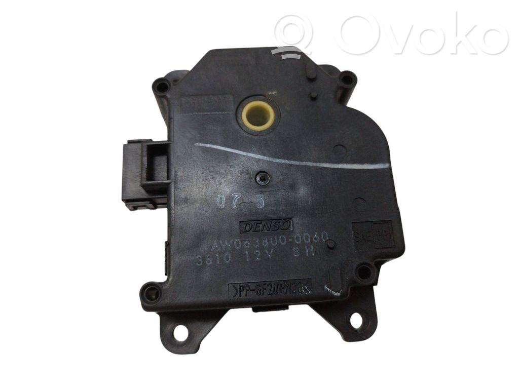 Lexus RX 330 - 350 - 400H Silniczek nagrzewnicy 