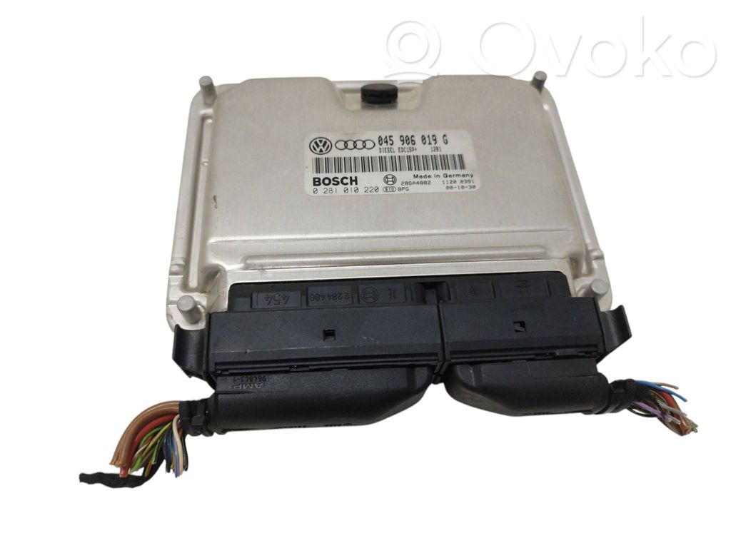 Engine control unit/module   045906019G,0281010220,28SA4882