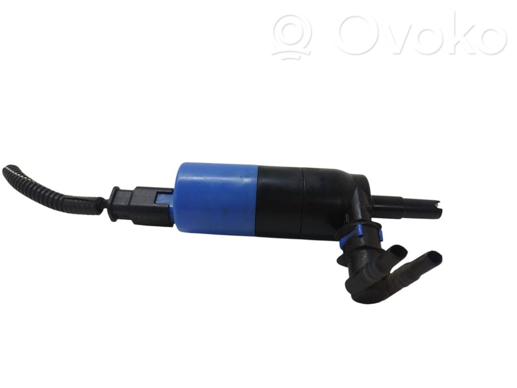 Peugeot 5008 Windscreen/windshield washer pump 