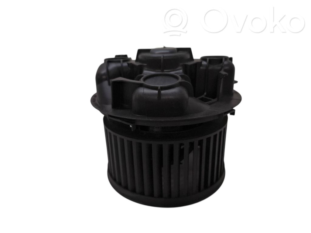 Nissan Micra Mazā radiatora ventilators 