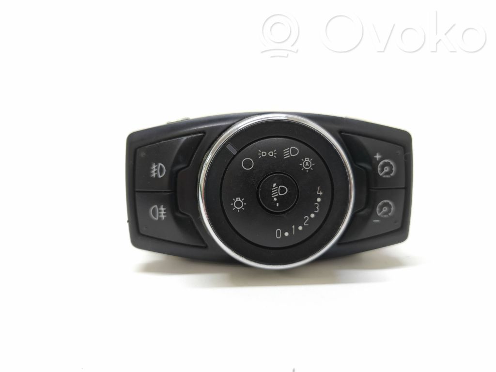 Ford Focus Lukturu slēdzis 