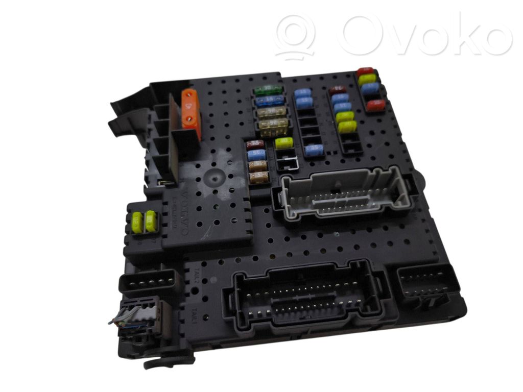 Fuse module   12217799,8676391