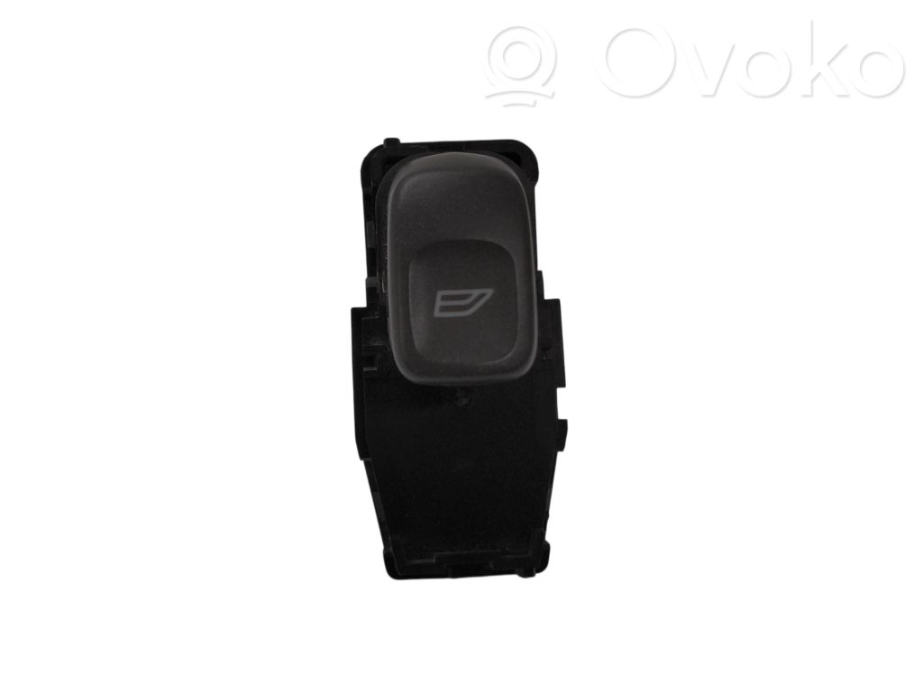 Electric window control switch   9472275