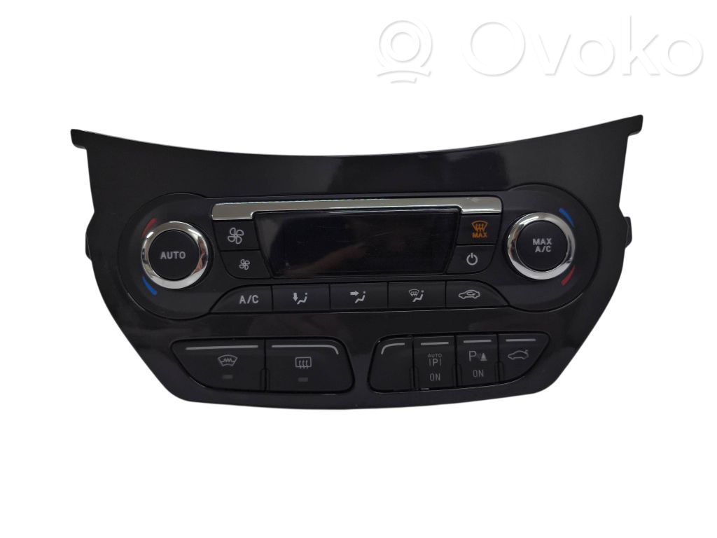 Ford Kuga II Climate control unit 
