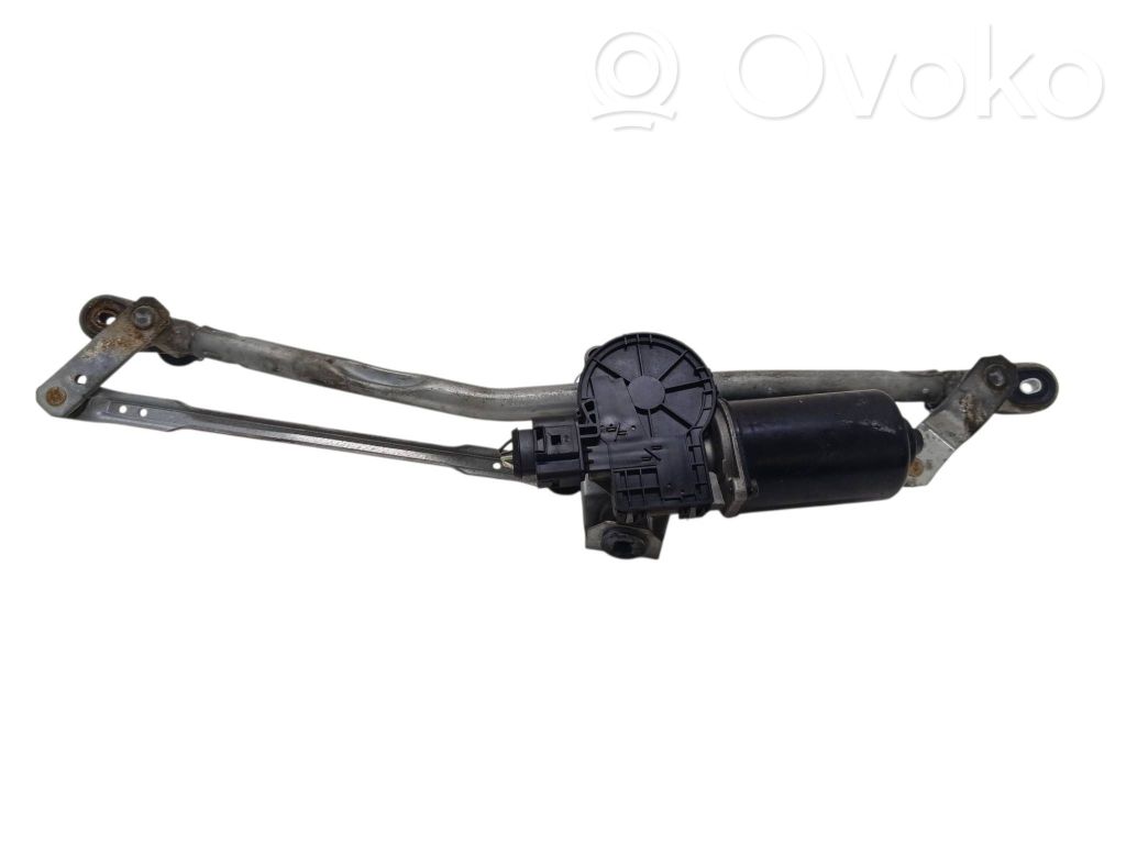 Mazda 3 I Front wiper linkage and motor 